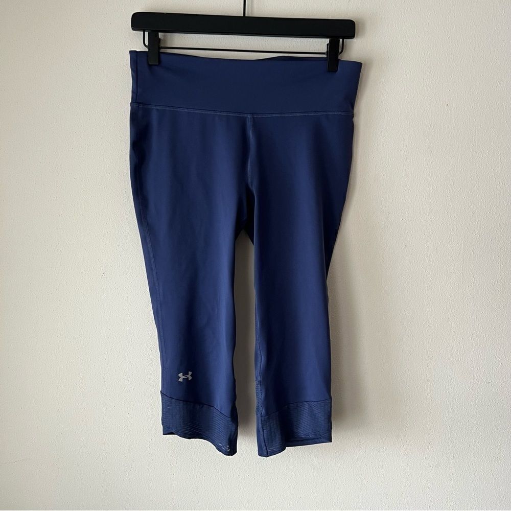 UNDER Armour Blue Mesh Capri Leggings